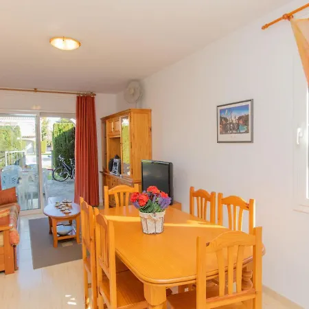 Apartment Residencial Eurosol De Monteros By Interhome
