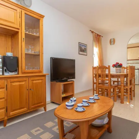 Apartment Residencial Eurosol De Monteros By Interhome Miami Playa